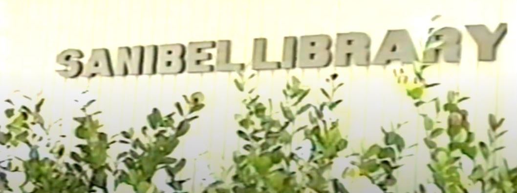 Sanibel Public Library in 1992, exterior